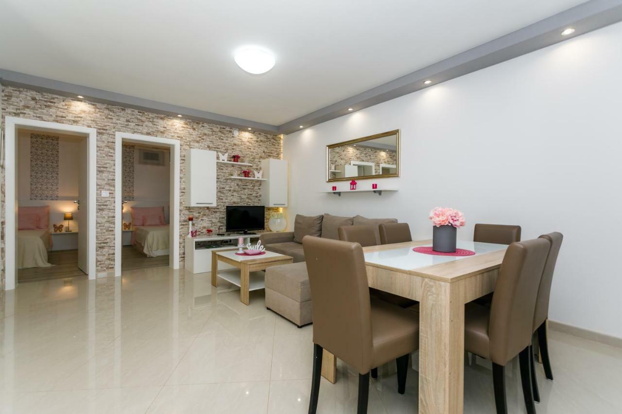 Apartman Brajutovci 26 Kornić Esterno foto