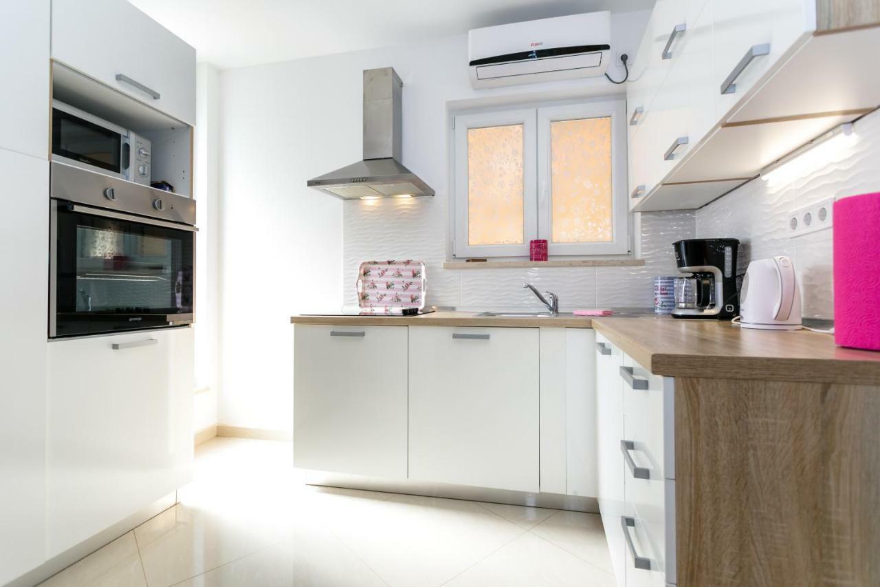 Apartman Brajutovci 26 Kornić Esterno foto